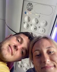 A mix 🏠 ☀️ 👯‍♀️ 🥰 🍃