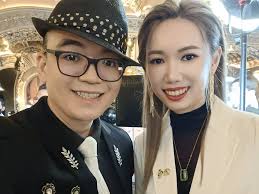 通过《风云人物007》我们为7 为来自不同领域的马来西亚华裔传奇人物，出版属于他们的「个人传记」刊物。我们敬佩这7  位马来西亚华裔企英在各自领域的认真与贡献，有关于他们优异的个人精神和故事，我们都希望能够以撰写的方式，让更多年轻读者了解他们成功背后的故事。为 ...