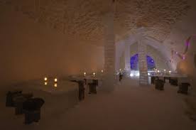 Kemi snowcastle / das schneeschloss in kemi in lappland mit eisbar und eishotel (finnland, finnish lapland). Unterkunfte Aus Schnee Und Eis Fintouring Gmbh Ihr Reiseveranstalter Nach Finnland