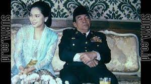 Menurutnya, dia sengaja membuat lomba itu untuk menggelorakan semangat perjuangan bung karno kepada anak muda. Terungkap Rahasia Istri Soekarno Bung Karno Bisa Awet Muda Ratna Sari Dewi Lakukan 4 Hal Ini Surya