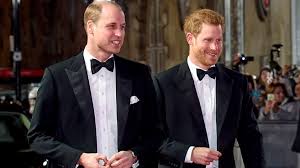 Von links) spielt offenbar die vermittlerin. Prinz William Prinz Harry Nachste Trennung Weil Es Ums Geld Geht