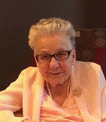 Caroline Schick's Instagram, Twitter & Facebook