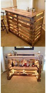 Having A Creative Wood Pallet Counter Table Effect Is A Superb Idea To Bring An Attractive Imag In 2020 Pallet Decor Diy Wooden Pallet Table Wooden Diy