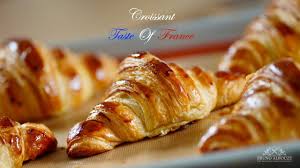 Croissant Taste Of France Bruno Albouze In 2020 Croissant Homemade Croissants Recipes