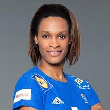Allison Pineau, handballeuse de l'équipe de France de handball
