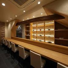 店舗デザインの作品アーガイブ デザイナーズショーケース 浪速魚菜 色葉 naniwa gyosai iroha カウンターデザイン 店舗デザイン 小さなレストランのデザイン