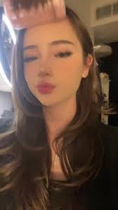 Kyra Whiteside's Instagram, Twitter & Facebook