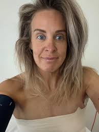 Hello everyone..I'm new to this group. I'm no runner however, I've been  training for a year now to do a 1000 mile run across the country to  Washington DC. I'm a breast