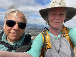 still at Alam Rock. Crossed from Penitencia Creek Trail -> Peninsular Trail  -> N Rim Trail -> Eagle Rock Trail n landed at Eagle Rock with a wonderful  view n good rest.