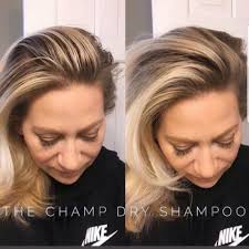 What are the benefits of using Monat's dry shampoo?