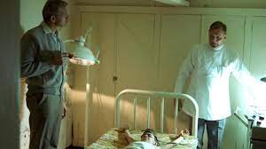 Эмма уотсон, даниэль брюль, микаэл нюквист и др. Die Serie Dignity Erzahlt Vom Ende Der Colonia Dignidad Welt