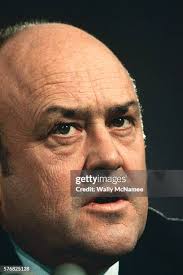 118 Secretary Of Defense Melvin Laird Photos & High Res Pictures