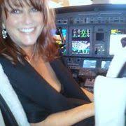 Gina Biddle's Instagram, Twitter & Facebook