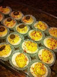 No Deviled Egg Carrier Use Mini Muffin Liners In A Casserole Dish Food What Is For Dinner Finger Food Appetizers
