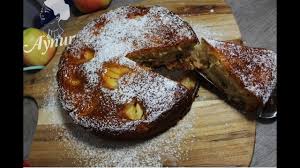 Elmalı hamur karışımını bir tavaya koyun. Apfelkuchen Mit Walnussen Cevizli Elmali Kek Tarifi Youtube