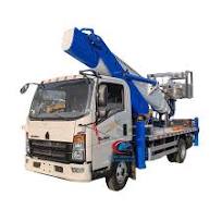 Sinotruk HOWO 6 Wheeler 14 Meters High Lift Vehicle with Basket Telescoping  Aerial Work Vehicle