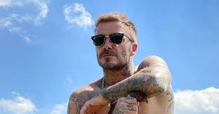 + body measurements & other facts. David Beckham Shows Off His Six Pack Abs At 46 To Kick Off Summer