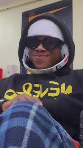 Bailar un TikTok Brasileño: ¡Diviértete con Oxy!