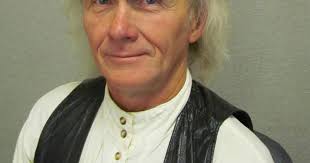 Murray Reid is the Confederation of Regions Party candidate for  Renfrew-Nipissing-Pembroke