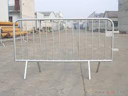 Cost of shipping is $3.50 in the us and $15.00 outside the. Galvanized 42micron Temporary Steel Metal Construction Road Safety Barricades Rental Purchasing Souring Agent Ecvv Com Purchasing Service Platform