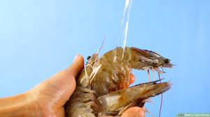 How To Clean Shrimp: Peeling And Deveining