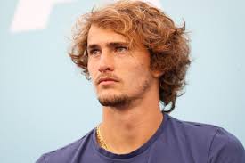 The woman carrying alexander zverev's baby has dropped a bomb on his recent claims they're harmoniously awaiting the impending arrival. Alexander Zverev Trennung Von Brenda Patea Gala De