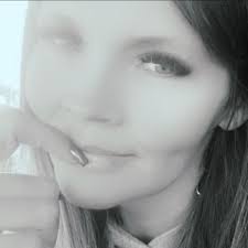 What are some good gel polish brands for nail technicians?