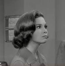 How can this woman make this expression and still be so beautiful?!