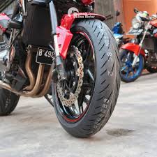 Check spelling or type a new query. Rumah Ban Motor Kawasaki Z900 Feat Bridgestone Battlax Facebook