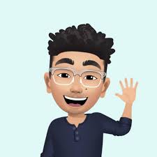 Does the university store sell iPhones and offer student discounts?