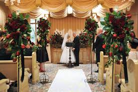After clicking on the couple's name, you will be able to view the wedding photos and send a gift to the happy couple. Best Las Vegas Wedding Chapels And Venues For Memorable Nuptials