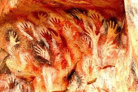 Paleolithic Cave Painting Hand Stencil Art Cave Paintings Prehistoric Cave Paintings Stone Age Art