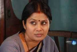 Shruti Puthran's Instagram, Twitter & Facebook