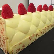 Buche Chocolat Blanc Fleur De Sel Et Framboise Recette Poire Au Chocolat Chocolat Blanc Demarle