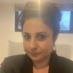 Caroline Melkonian's Instagram, Twitter & Facebook