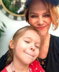 Nell May's Instagram, Twitter & Facebook