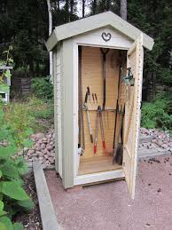 abri de jardin outils jardinage jardins