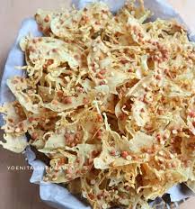 Bagaimana cara untuk menghasilkan rempeyek atau peyek dengan rasa yang gurih dan renyah catatan : Peyek Kacang Tanah Resepkoki Co