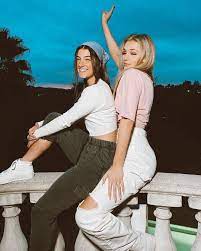 Charlie d'amelio's most viewed tiktoks | february 2020. Pin On Tik Tok Peeps