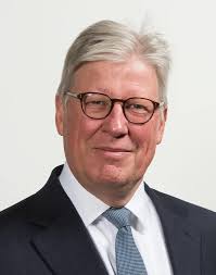 Full Swing" Don't Get Bitter, Get Better (TV Episode 2023)