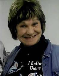 Tamara Beavers's Instagram, Twitter & Facebook