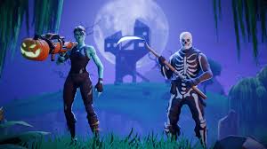 These 13 halloween iphone wallpapers are free to download for your iphone x. Fortnite Halloween Wallpapers Top Free Fortnite Halloween Backgrounds Wallpaperaccess