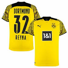 Dortmund in the season overall statistics of current season. Borussia Dortmund Fussball Trikots Shorts Und Socken Von Subside Sports