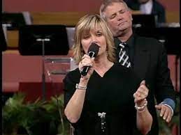 Donna carline of jimmy swaggart ministries sings i've been set free by the grace of god at family. Pin On Favorite Gospel Singers