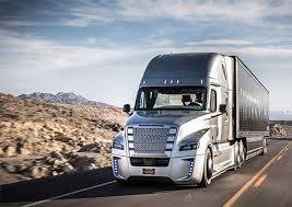 The Freightliner Inspiration Truck Is The First Licensed Autonomous Commercial Truck To Operate On An Open Public Highw Freightliner Trucks Trucks Freightliner