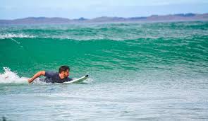 The north island's west coast encompasses a diversity of landscapes: New Zealand Surfing Top Three Surf Spots On The North Island