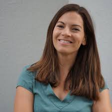 Bayern 3 is a public radio station owned and operated by the bayerischer rundfunk (br), the public broadcaster in the german state of bavaria. Stephanie Kleininger Bayern 3 Programmgestaltung Bayerischer Rundfunk Bayern 3 Xing