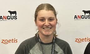 Bianca Ferris's Instagram, Twitter & Facebook