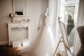 Antike hochzeitskleid in winter weiße baumwolle. Brautkleider Von Sanna Lindstrom Gesehen Sofort Verliebt