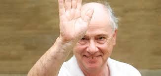 Bernard Lutz's Instagram, Twitter & Facebook